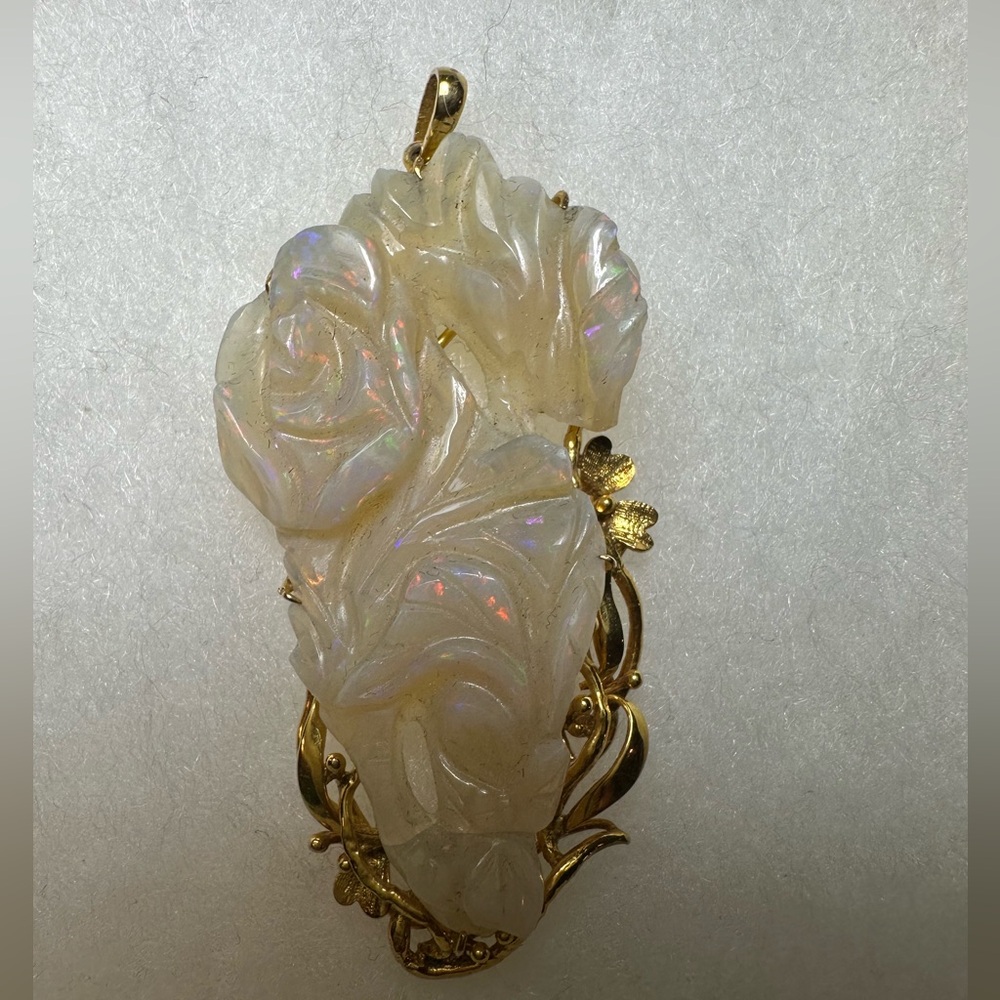 14K Elegant Carved White Floral Pendant with a White OPAL